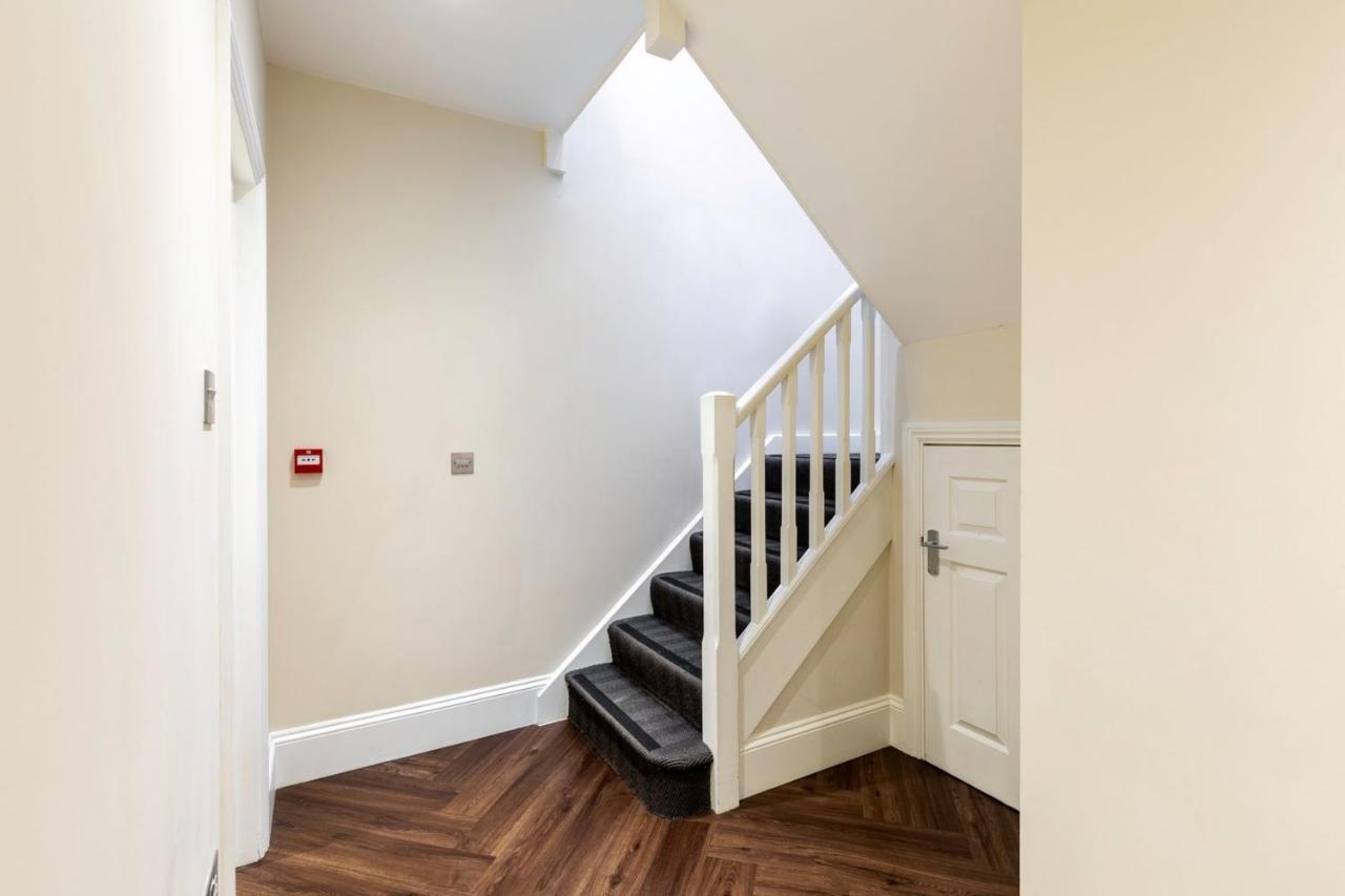 2-Br Apartment For 6 In Covent Garden With Ac Λονδίνο Εξωτερικό φωτογραφία